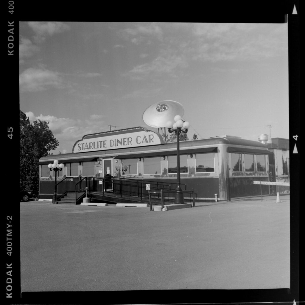 Starlite Diner Car